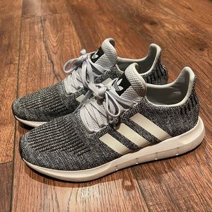 Mens adidas size 11.5